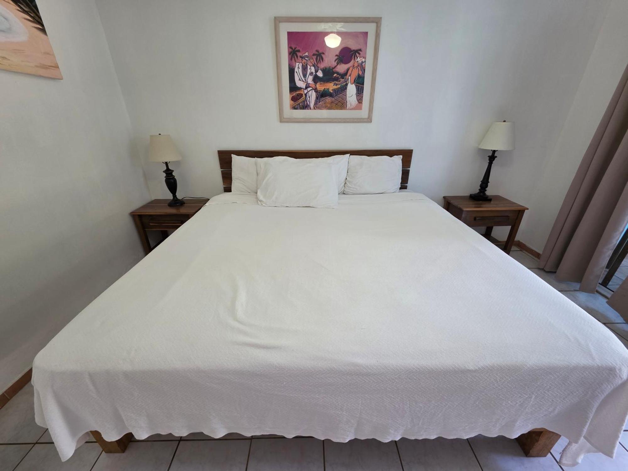 Home Sweet Home Resort Негрил Экстерьер фото